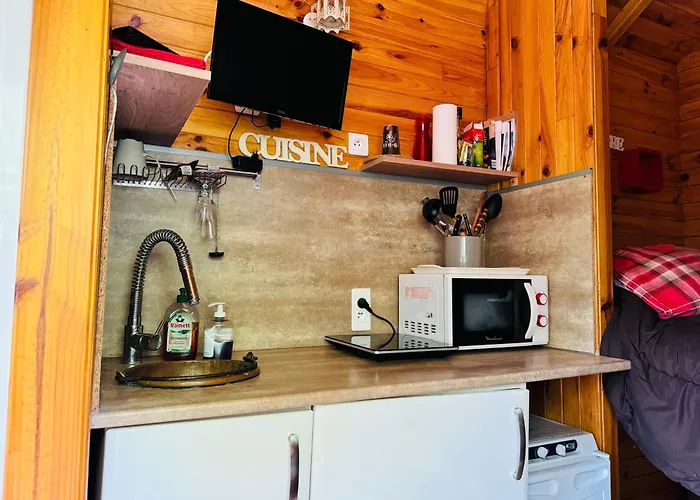 Holiday home Roulotte La Belle Etoile